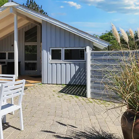 4 Star In Praesto-by Traum Casa de Férias Præstø