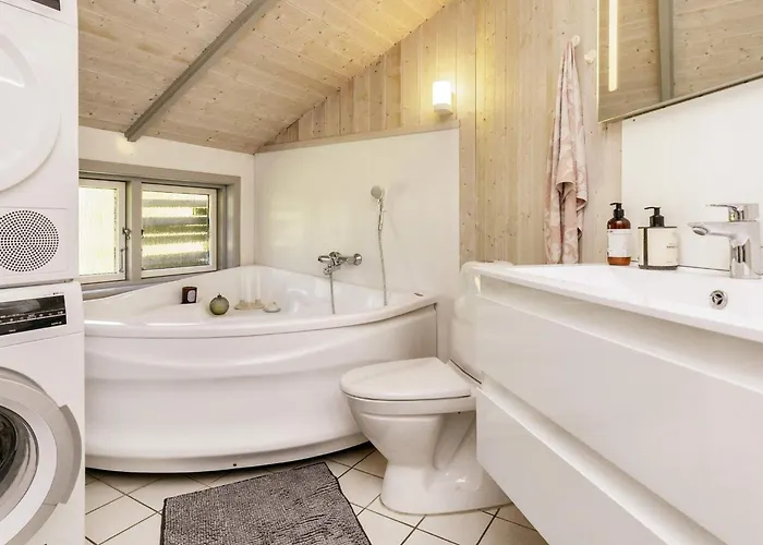 4 Star In Praesto-by Traum Præstø