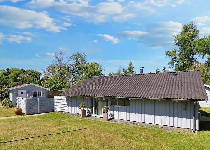 度假居 4 Star In Praesto-by Traum