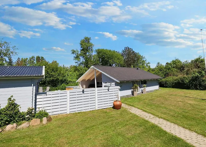 4 Star In Praesto-by Traum Præstø